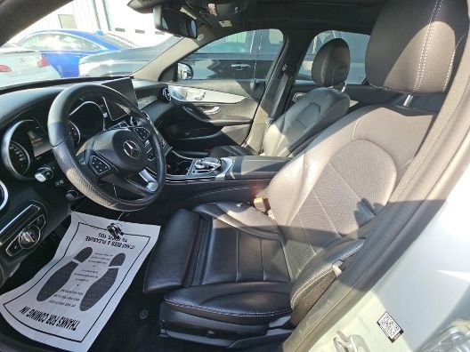 Used 2018 Mercedes-Benz C 300 4MATIC Sedan w/ Multimedia Package image 5