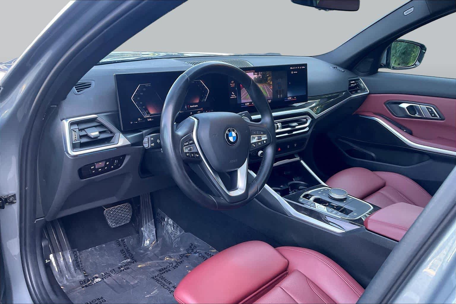 Used 2023 BMW 330i Sedan w/ Driving Assistance Package RWD image 17