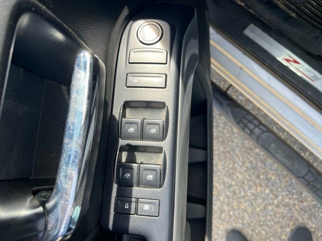 Used 2016 Chevrolet Silverado 1500 LT w/ LT Convenience Package image 5