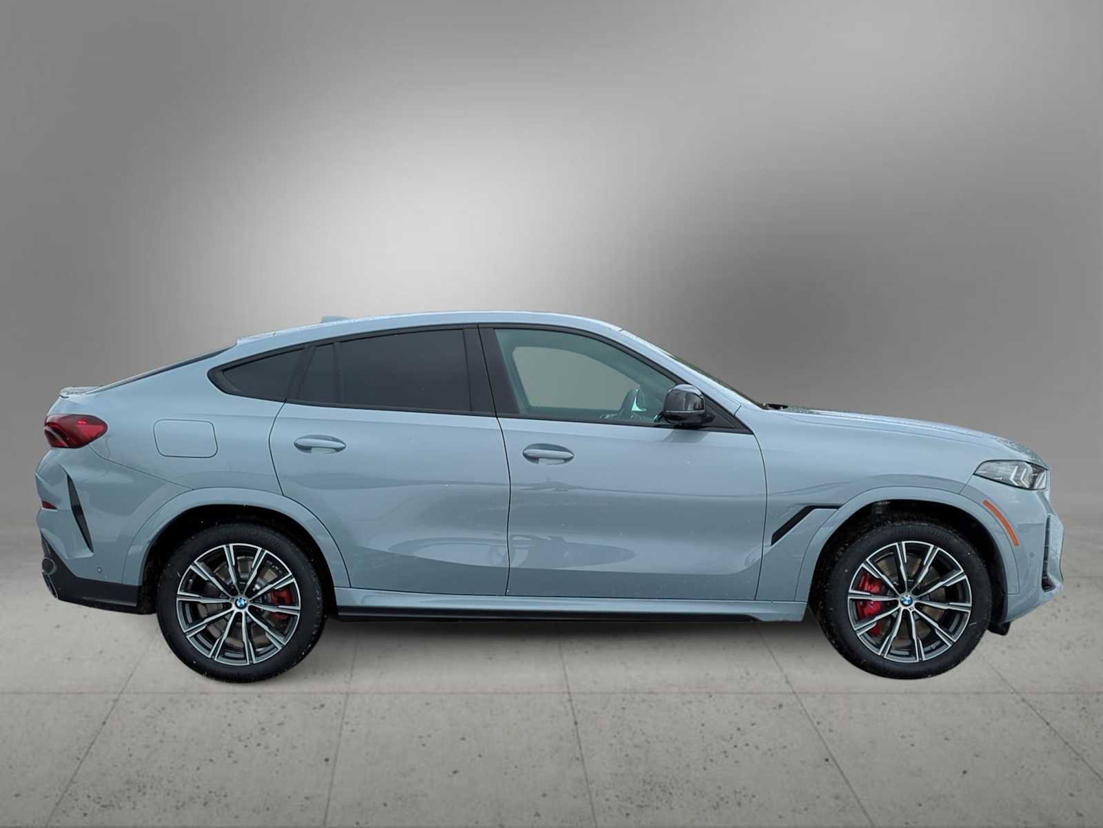 New 2026 BMW X6 M60i AWD/4WD image 9