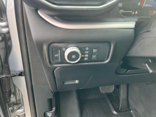 Certified 2022 Ford Explorer XLT w/ Equipment Group 202A AWD/4WD image 12