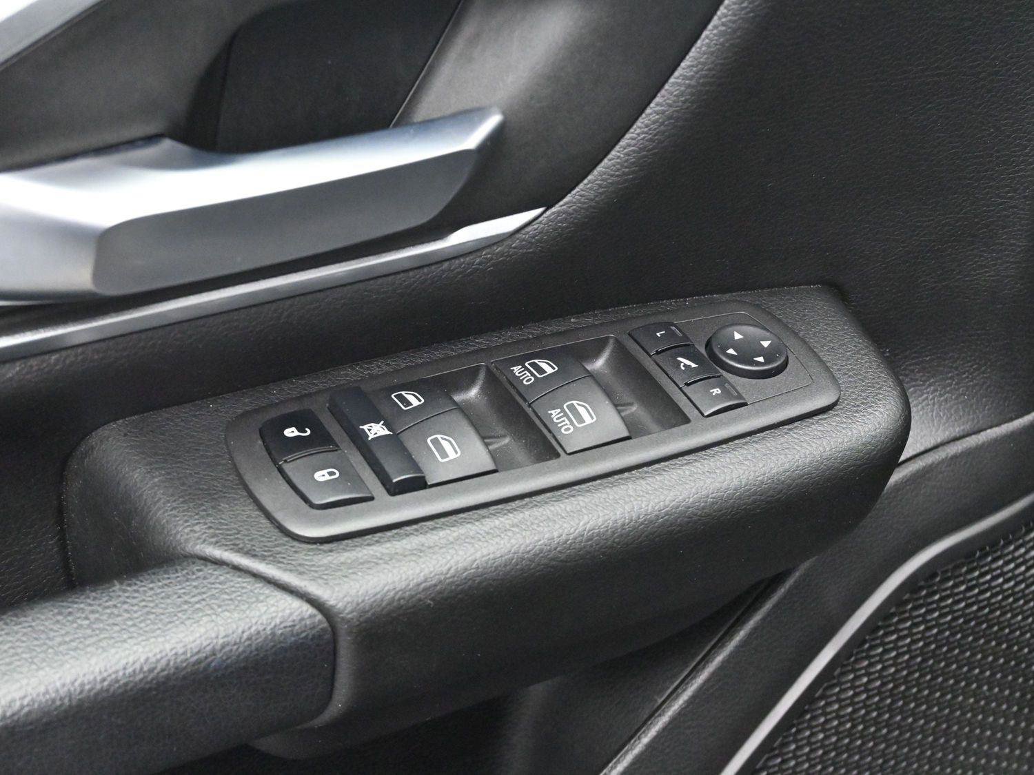 Used 2022 RAM 1500 Big Horn AWD/4WD image 10