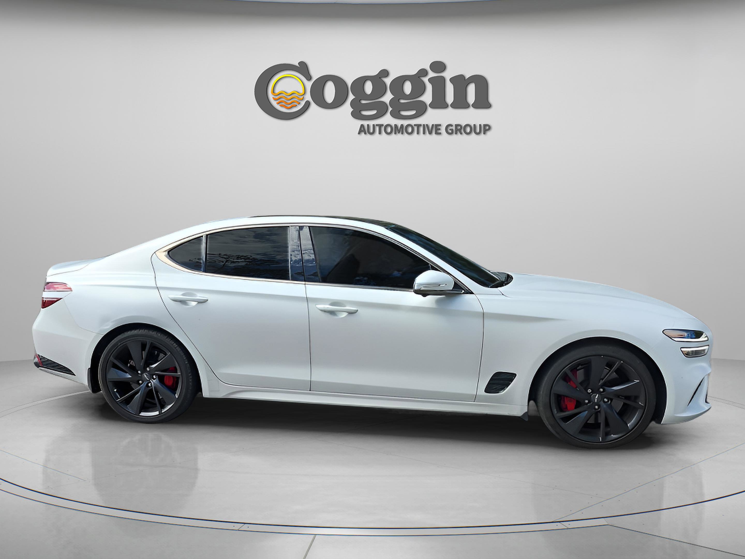 Used 2023 Genesis G70 3.3T w/ Sport Prestige Package image 7