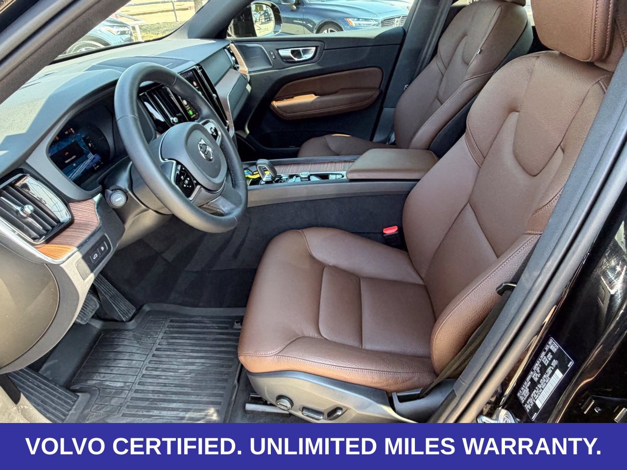 Certified 2024 Volvo XC60 T8 Plus w/ Protection Package Premier AWD/4WD image 29