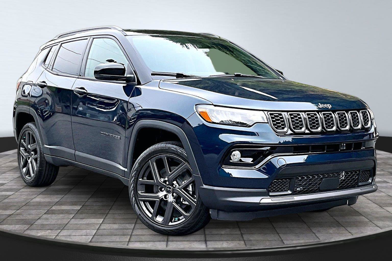 New 2026 Jeep Compass Limited w/ Sun, Sound & Navigation Group AWD/4WD image 1