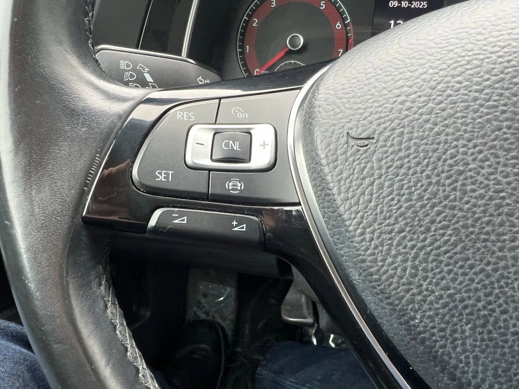 Used 2019 Volkswagen Jetta SE image 37