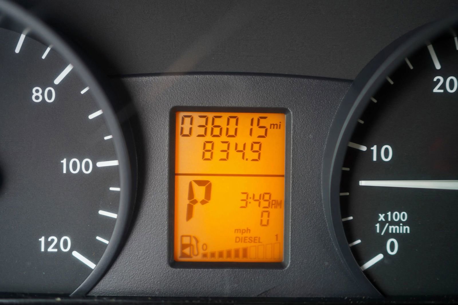 Used 2018 Mercedes-Benz Sprinter 2500 image 27