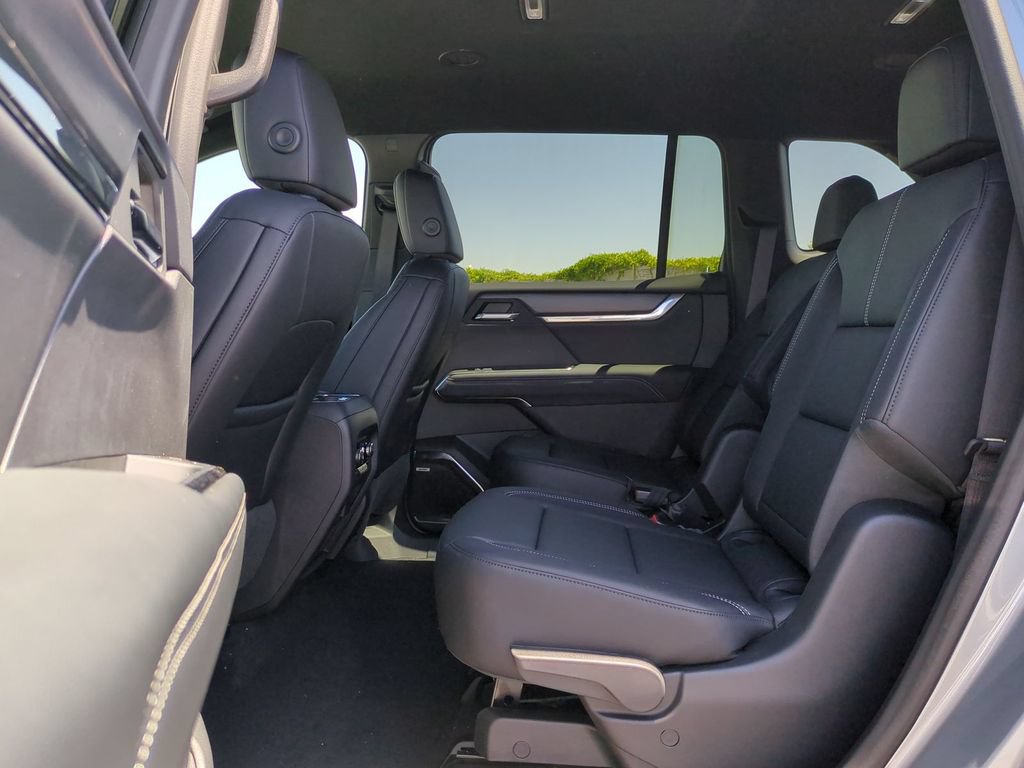New 2026 GMC Acadia Elevation w/ Black Edition FWD image 25