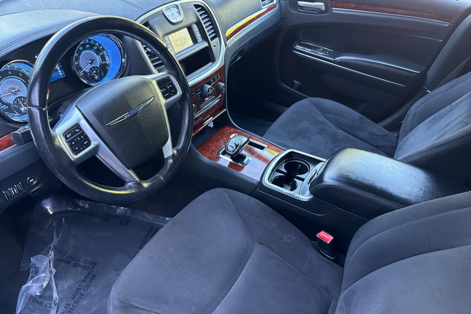 Used 2012 Chrysler 300 RWD image 11