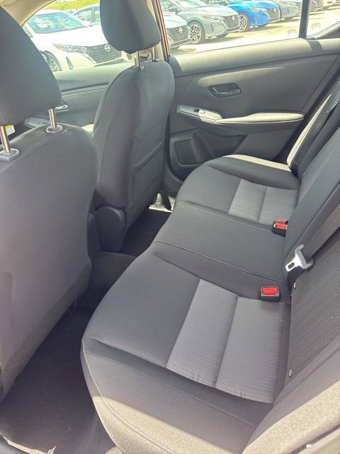 Used 2025 Nissan Sentra SV w/ All-Weather Package image 10