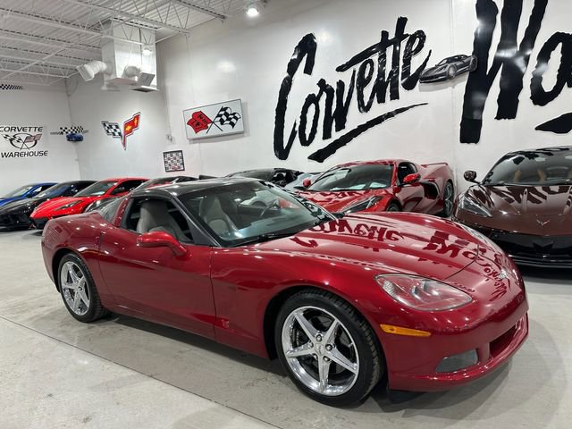 Used 2011 Chevrolet Corvette Coupe w/ Preferred Equipment Group image 17