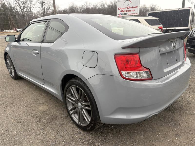Used 2013 Scion tC image 3