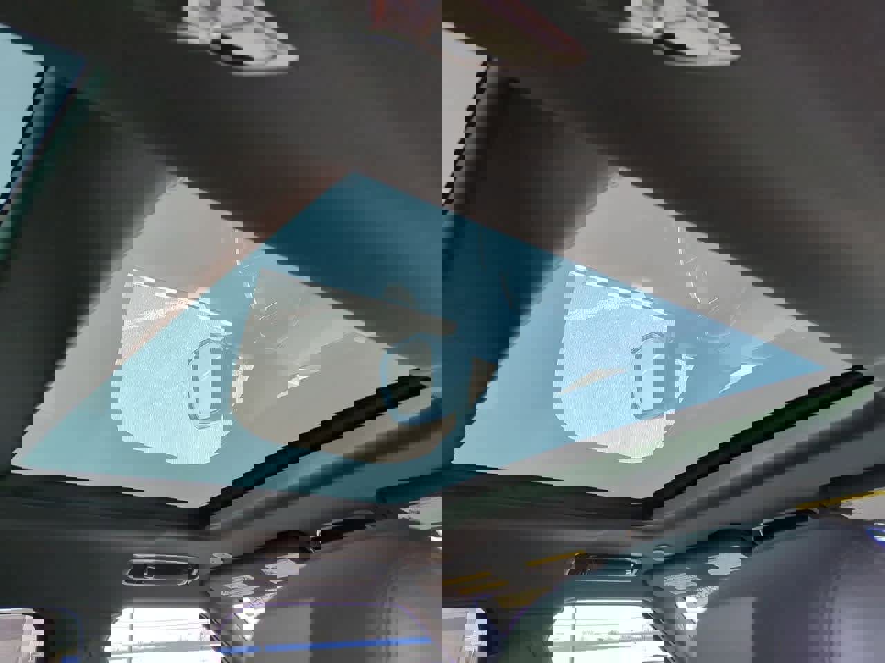 New 2025 Land Rover Range Rover SE image 22