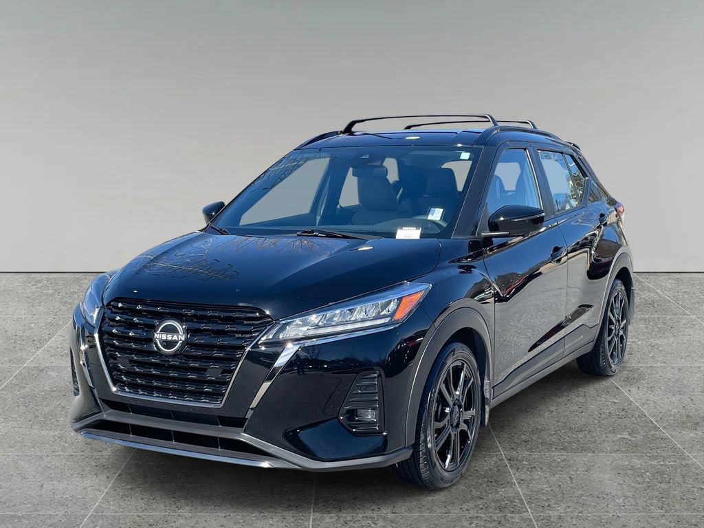 Used 2022 Nissan Kicks SR w/ Premium Package