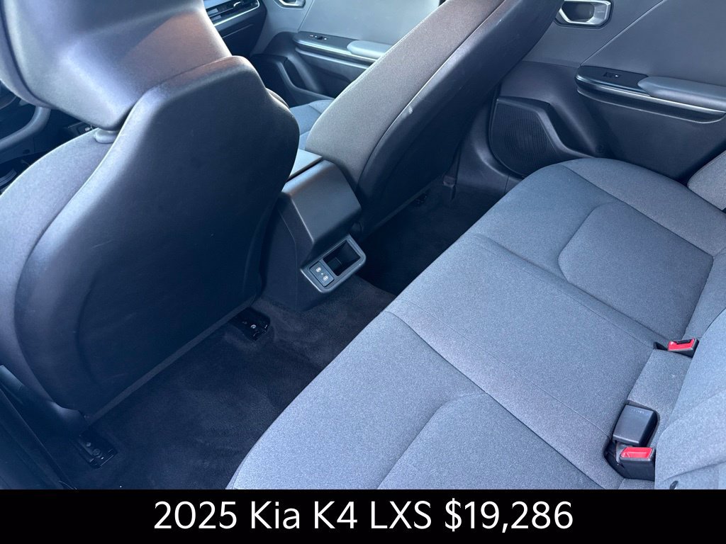 Certified 2025 Kia K4 FWD image 13