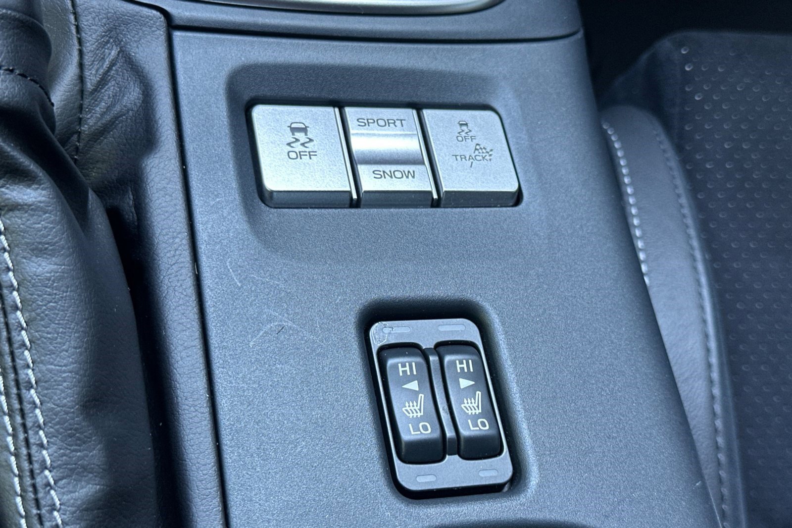 Used 2025 Toyota GR86 Premium w/ ALL Weather Mat Package (TMS) image 37