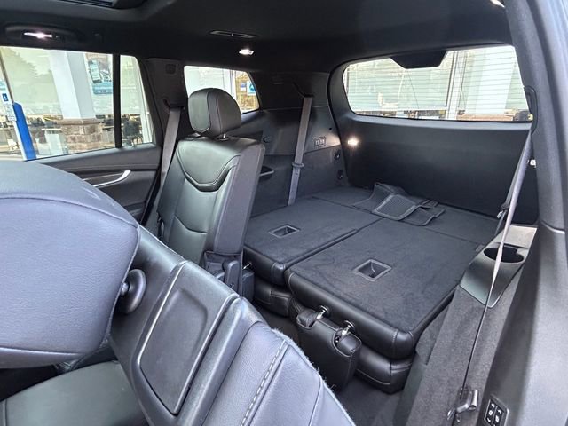 Used 2024 Cadillac XT6 Sport image 25