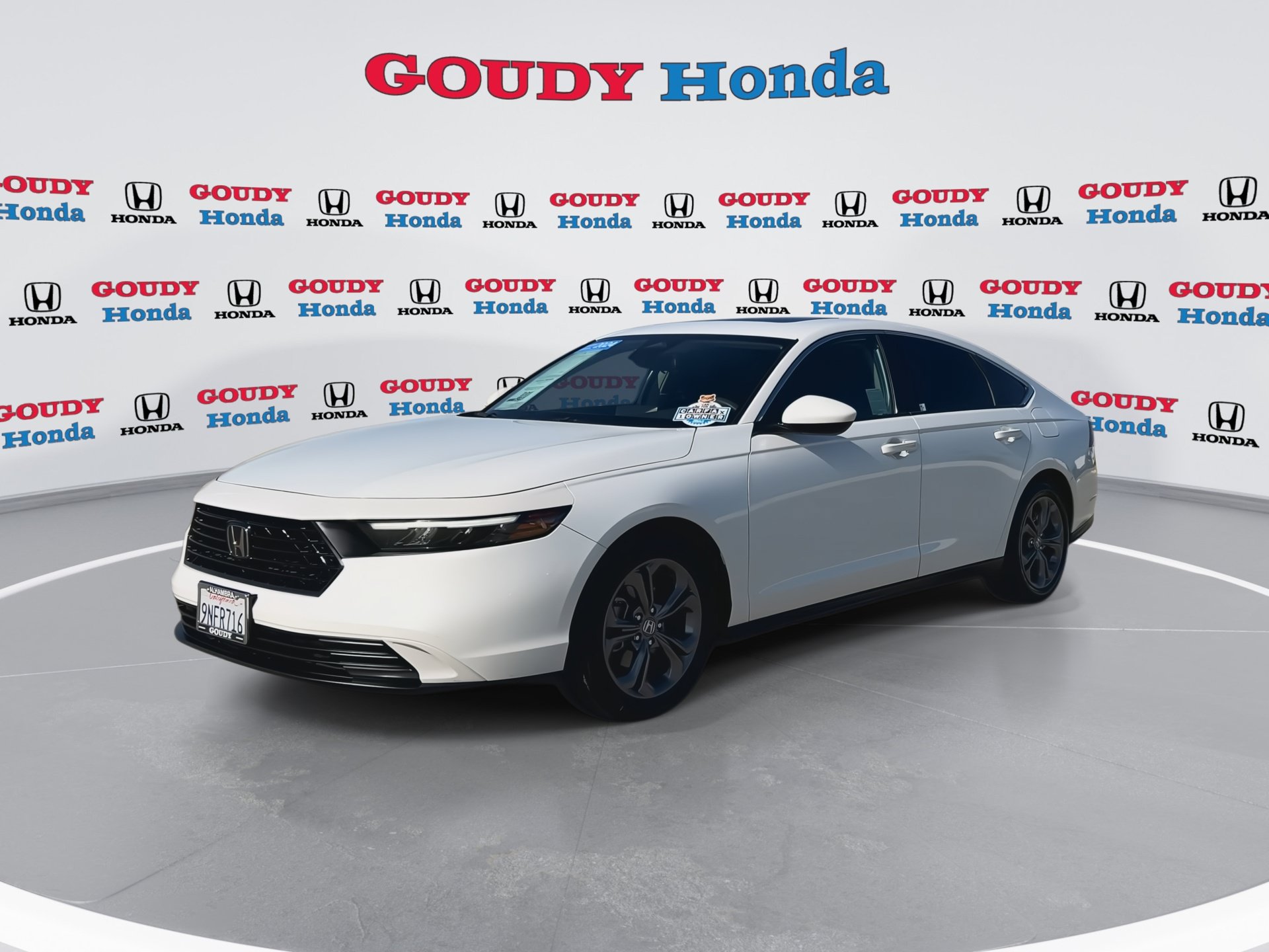 Certified 2024 Honda Accord EX image 4