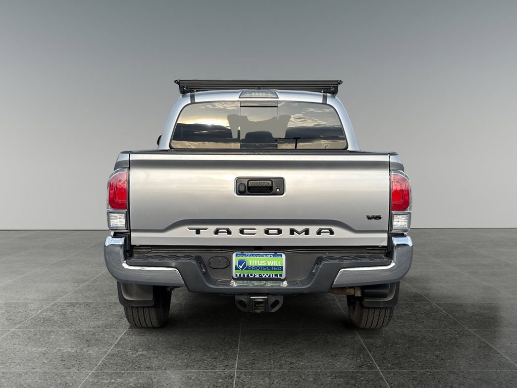 Used 2020 Toyota Tacoma TRD Off-Road w/ Blackout Package AWD/4WD image 8