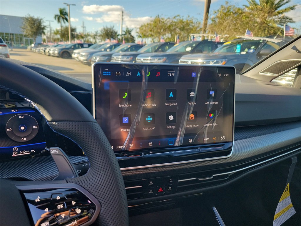 New 2026 Volkswagen Golf image 9