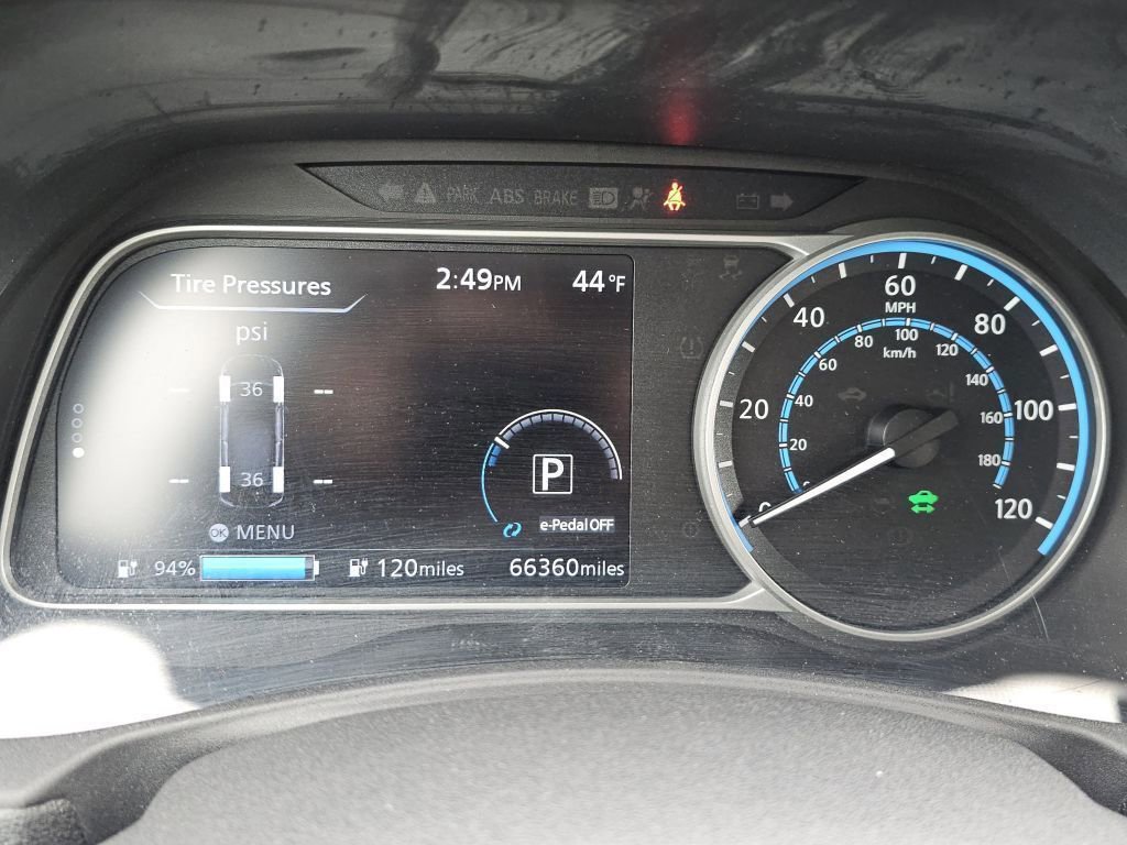 Used 2018 Nissan Leaf SL w/ SL Technology Package FWD image 31