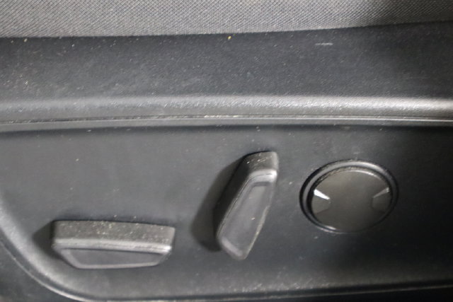 Used 2021 Ford Escape SE FWD image 21