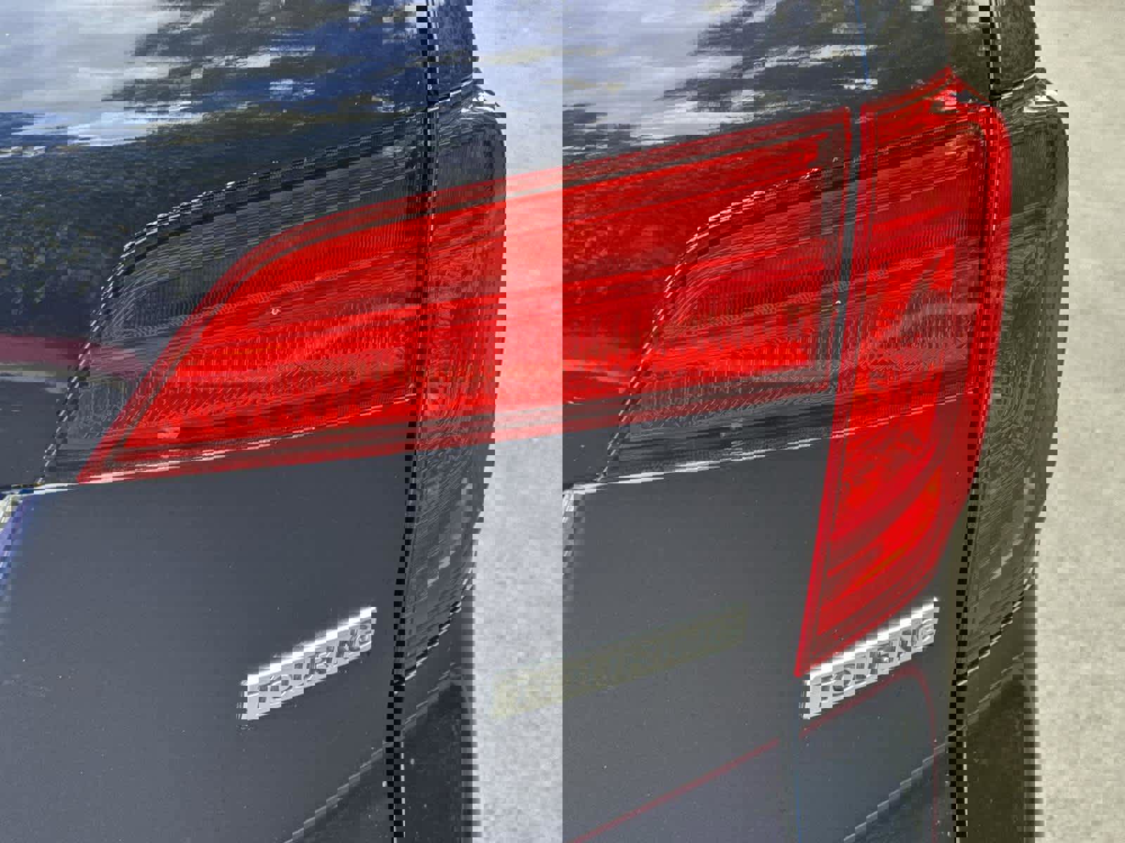 Used 2016 Honda Pilot Touring image 7