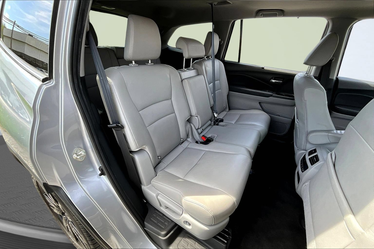Used 2021 Honda Pilot Special Edition image 28