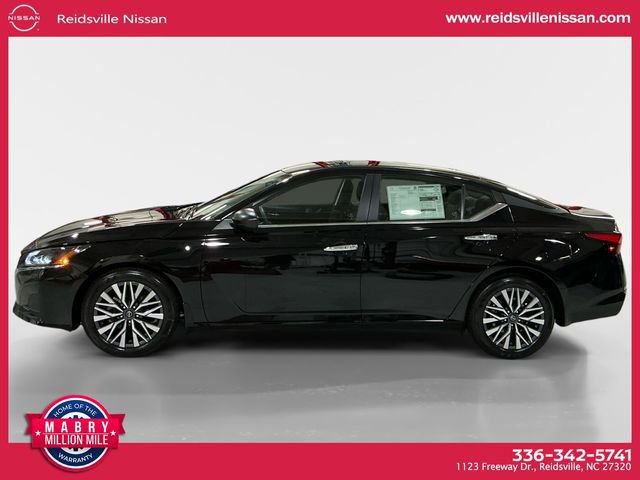 New 2025 Nissan Altima 2.5 SV image 3