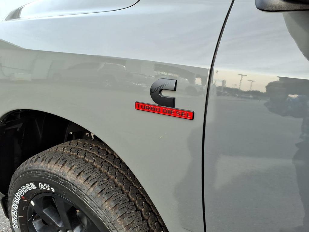 New 2026 RAM 2500 Laramie AWD/4WD image 8