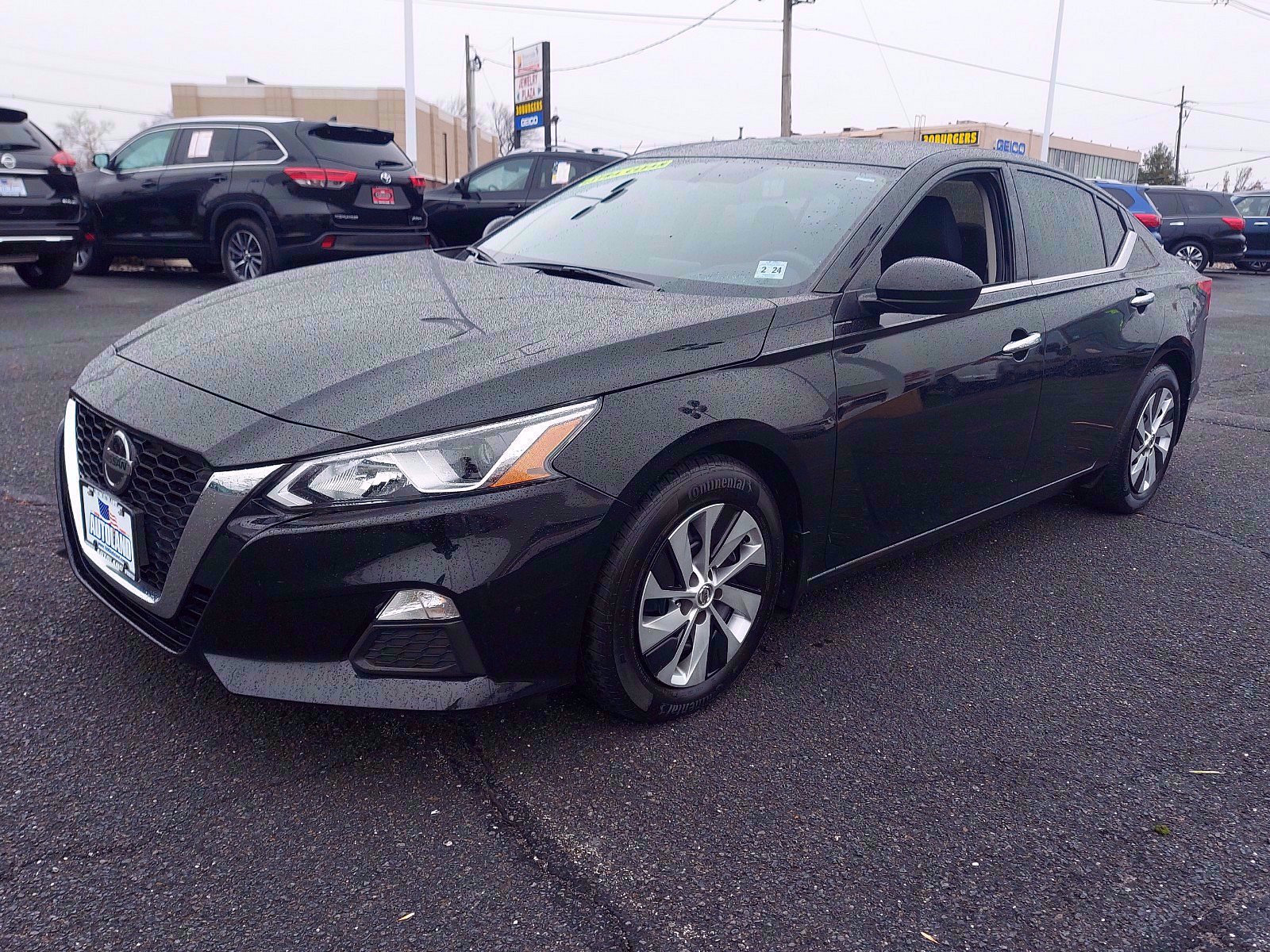 Used 2019 Nissan Altima 2.5 S FWD image 3