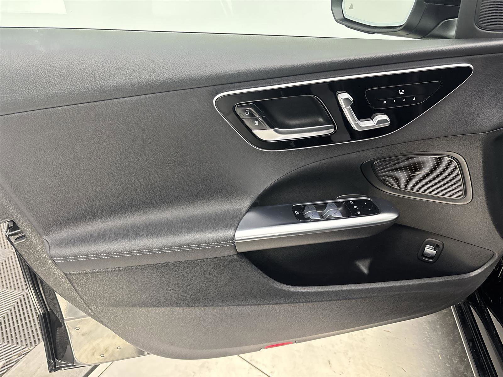 Used 2022 Mercedes-Benz C 300 4MATIC Sedan image 26