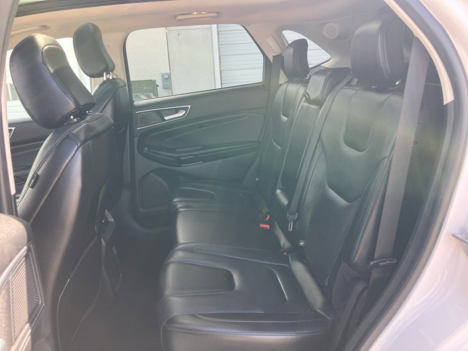 Used 2021 Ford Edge Titanium AWD/4WD image 34