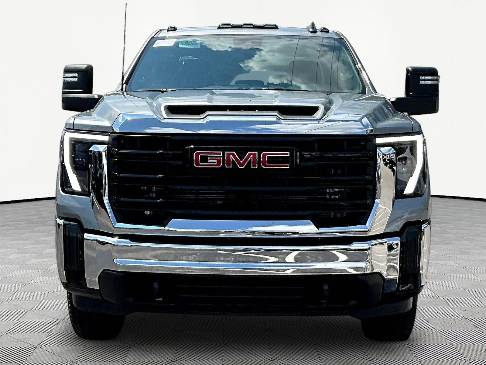 New 2026 GMC Sierra 2500 Pro w/ Convenience Package AWD/4WD image 2