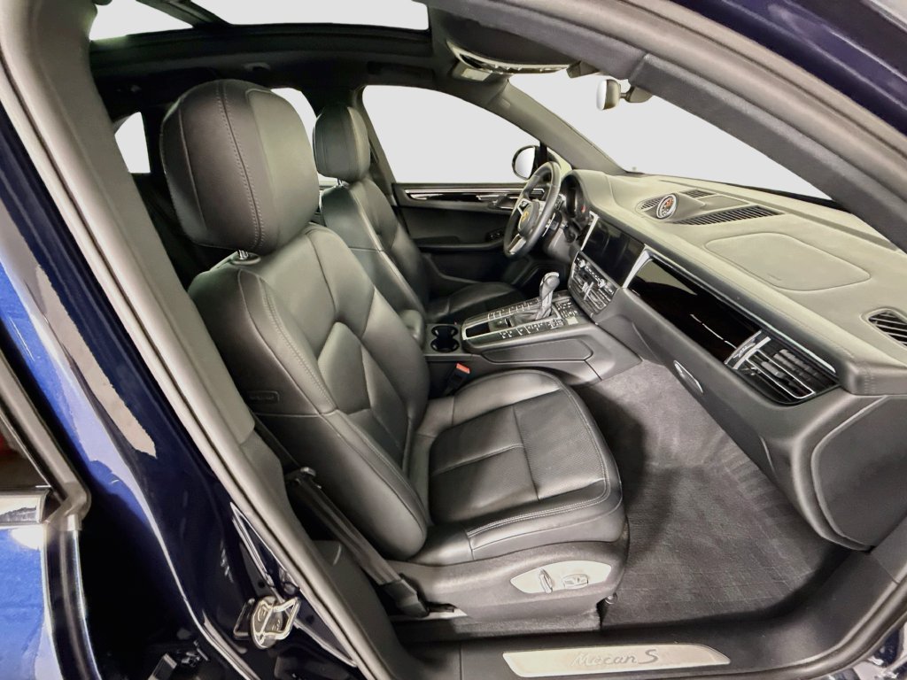 Used 2021 Porsche Macan S AWD/4WD image 20