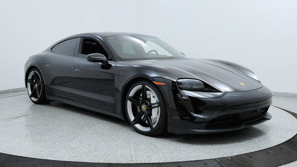 Used 2020 Porsche Taycan 4S w/ Premium Package image 7