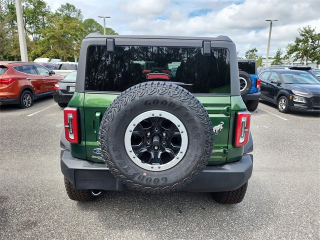 New 2025 Ford Bronco Outer Banks w/ Sasquatch Package image 4