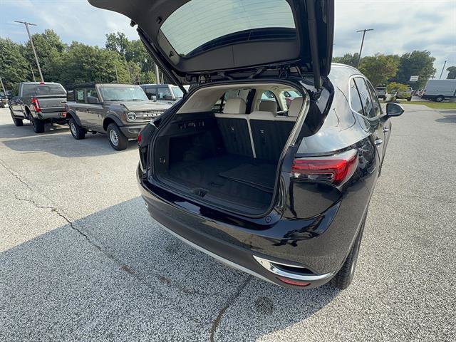Used 2023 Buick Envision Essence AWD/4WD image 6