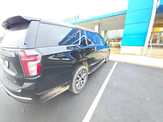 Used 2021 Chevrolet Suburban LT w/ Rear Media and Nav Package image 24