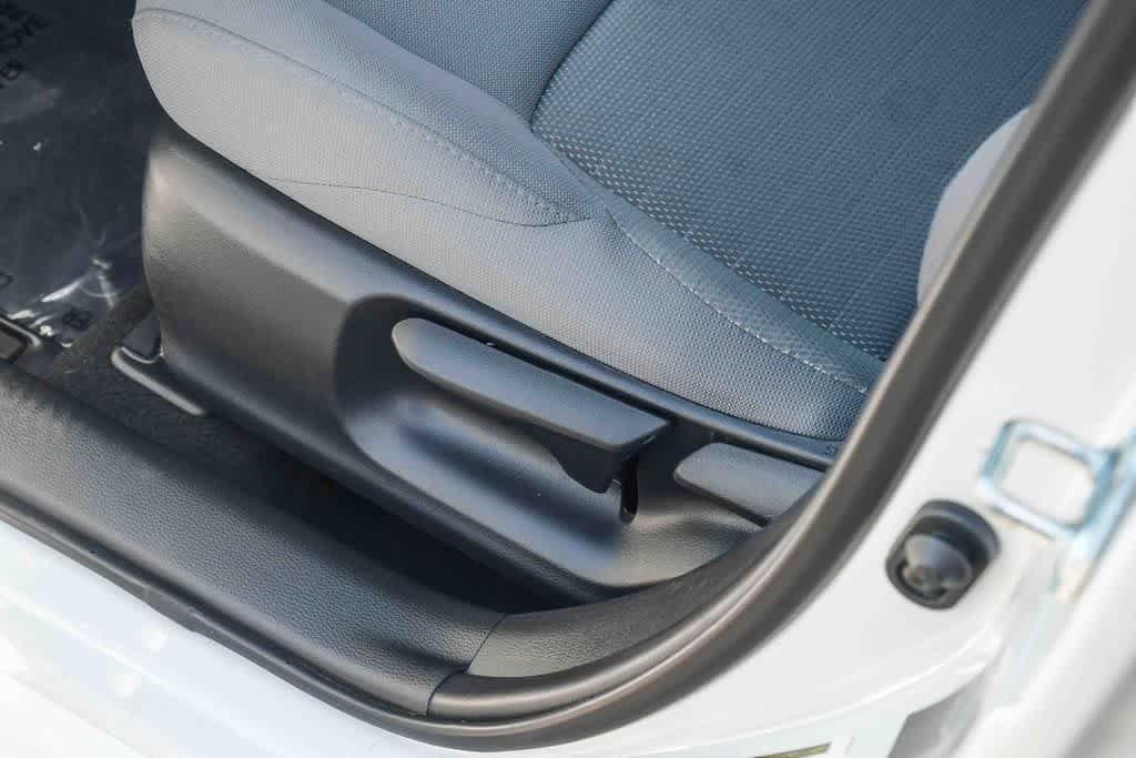 Used 2025 Toyota Corolla SE image 25