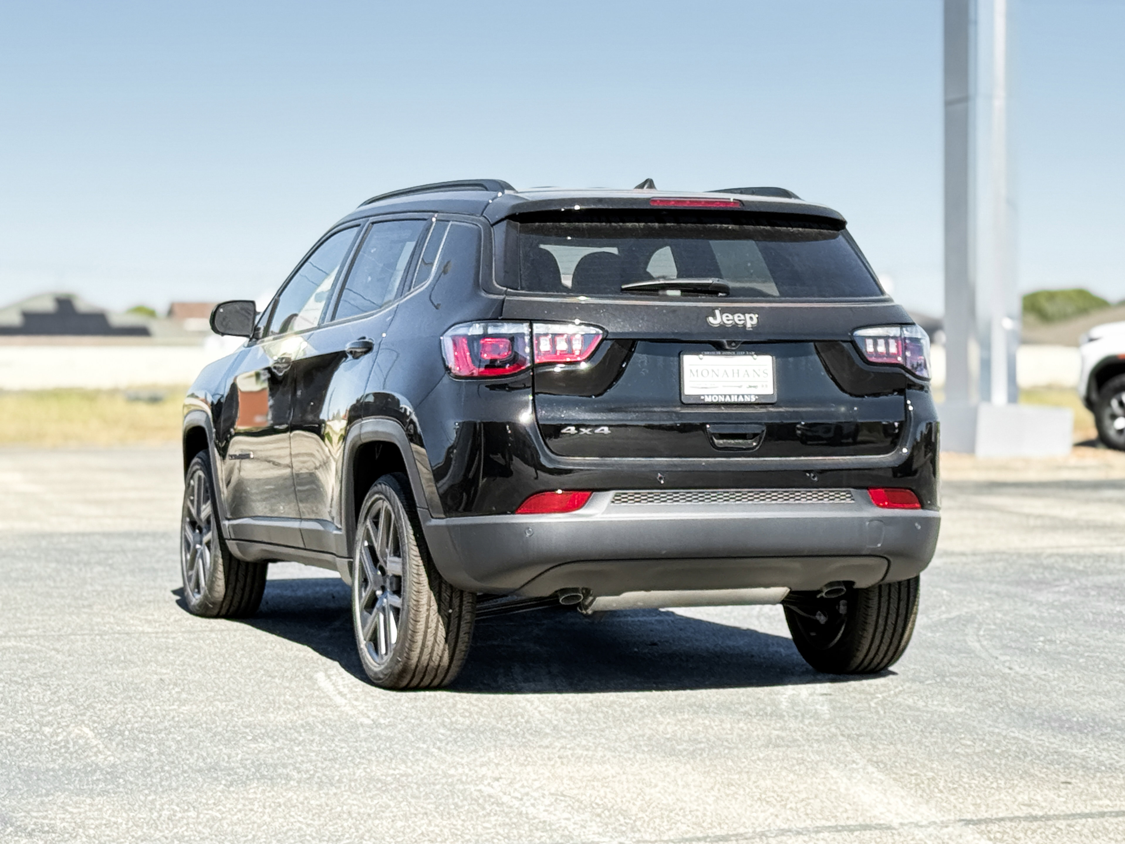 New 2026 Jeep Compass Limited image 7