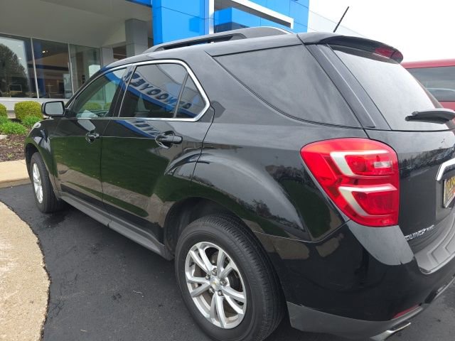 Used 2017 Chevrolet Equinox LT w/ Convenience Package image 4