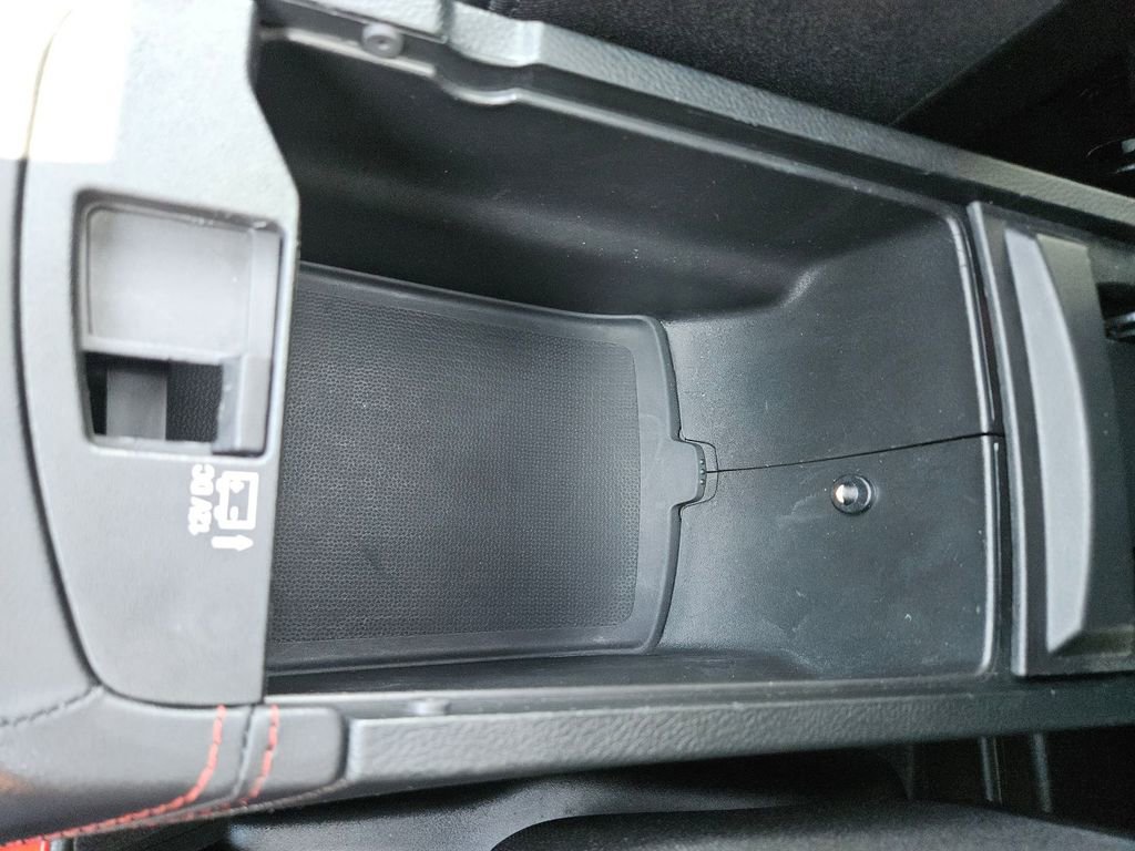 Used 2025 Dodge Durango GT AWD/4WD image 30