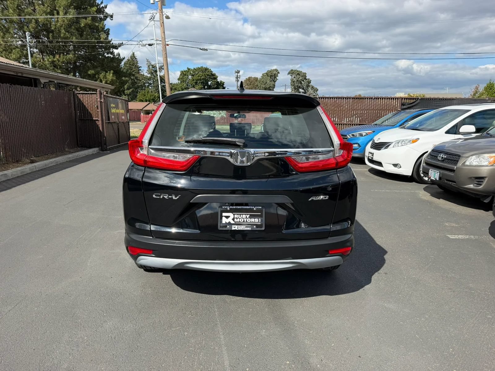 Used 2017 Honda CR-V LX image 6