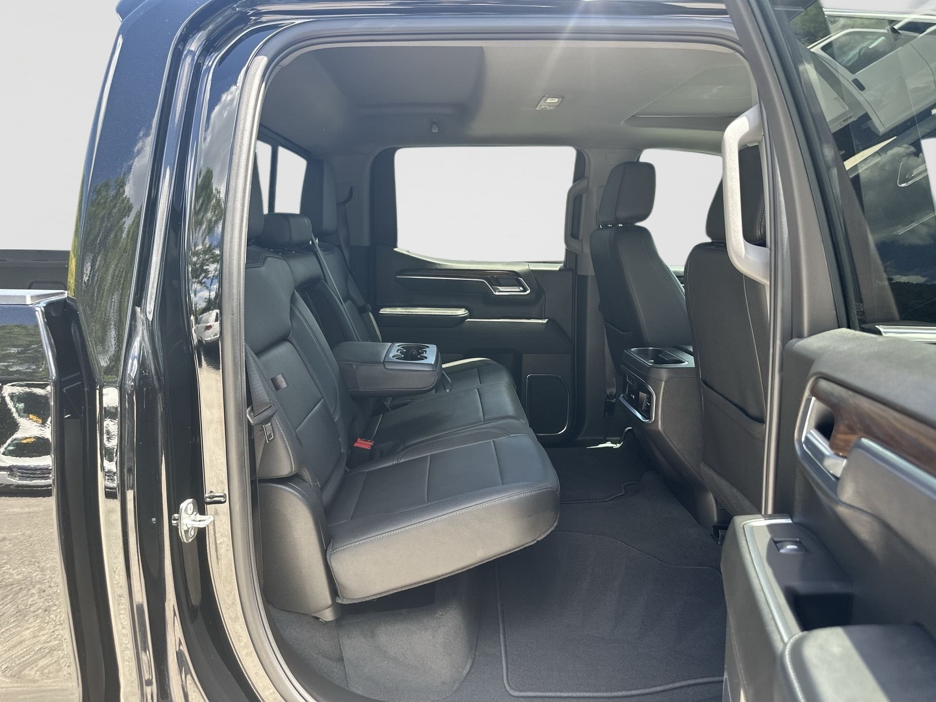 Certified 2025 GMC Sierra 1500 SLT w/ SLT Premium Plus Package AWD/4WD image 27