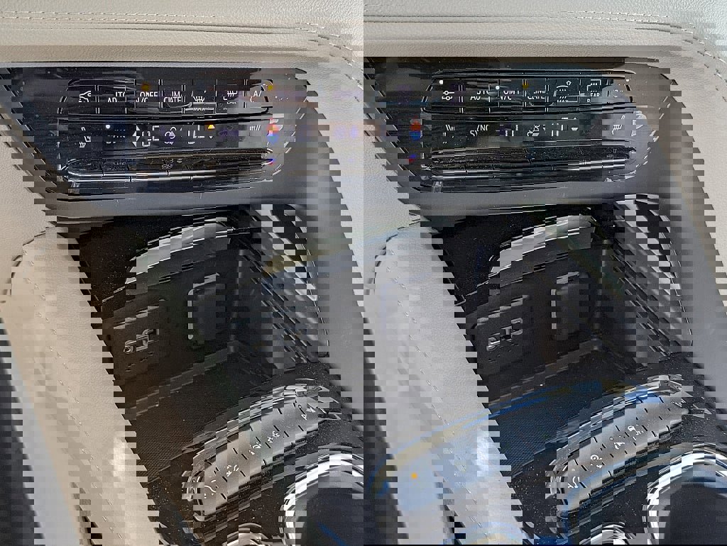 Certified 2023 Buick Envision Preferred image 29