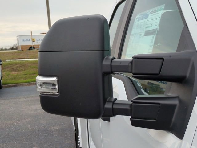 New 2026 Ford F250 XL w/ XL Chrome Package RWD image 12