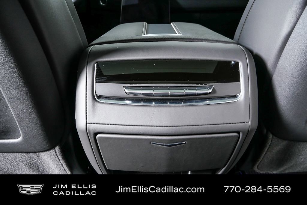 Used 2025 Cadillac Escalade Sport Platinum w/ LPO, ONYX Package image 22
