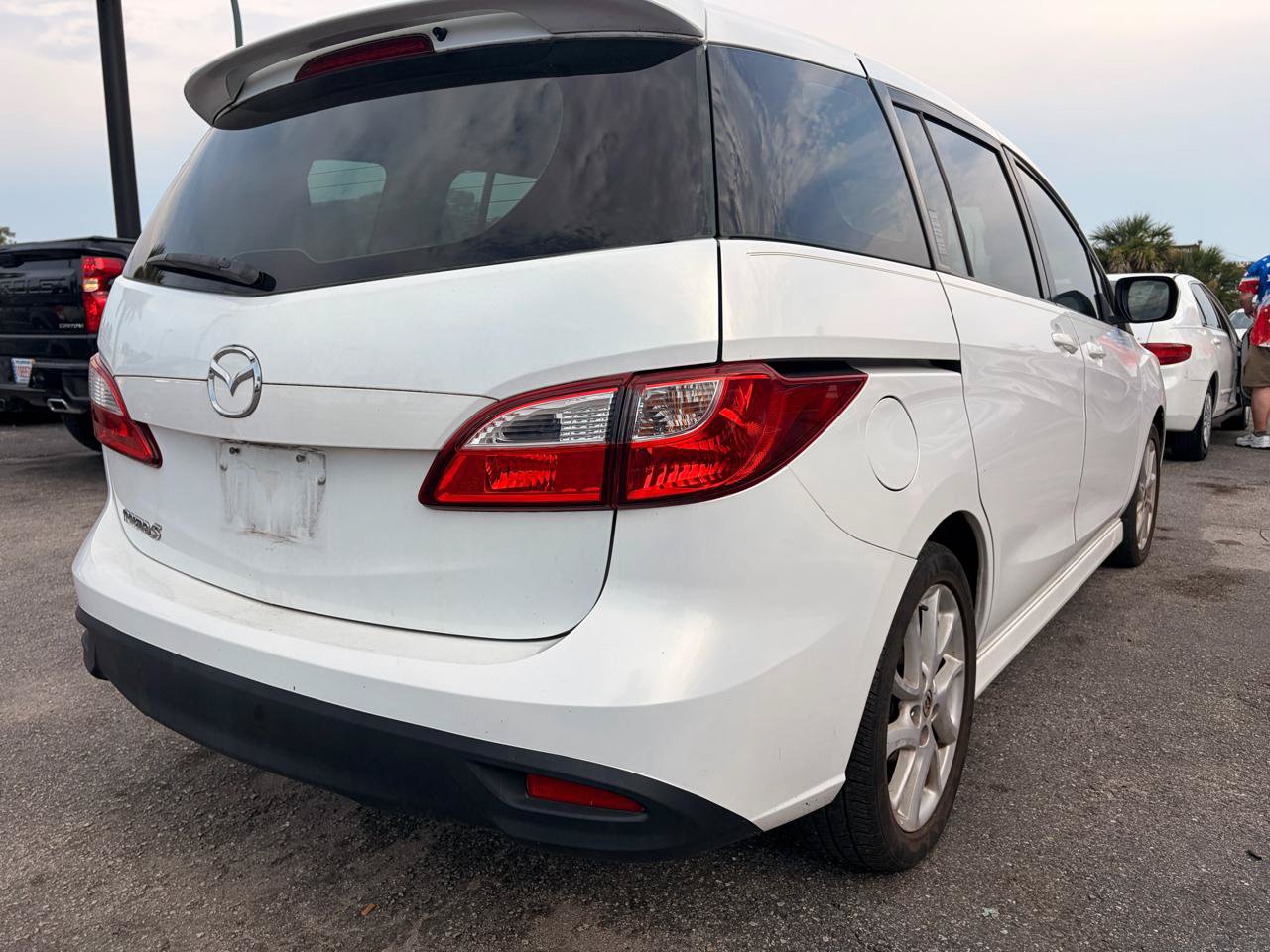 Used 2012 MAZDA MAZDA5 Grand Touring FWD image 7
