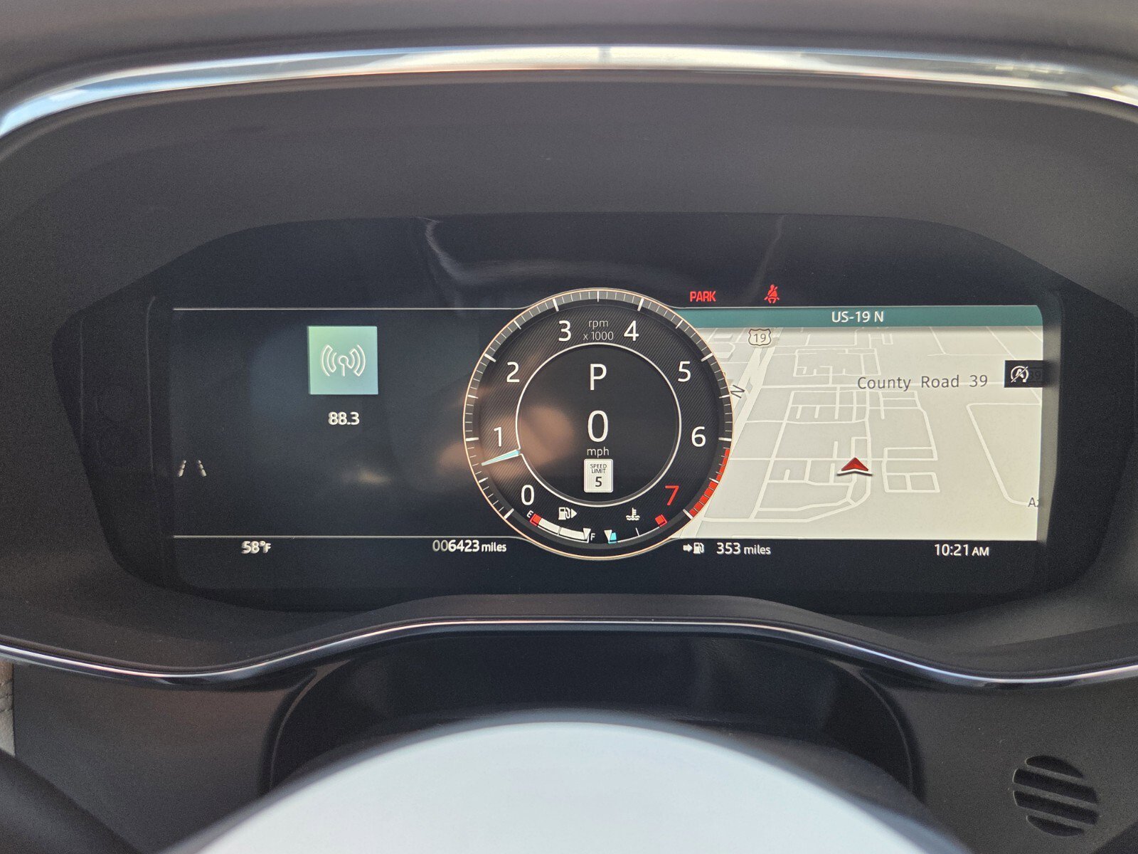 Used 2026 Jaguar F-PACE R-Dynamic S image 28
